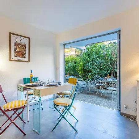 Du Bailli-3 By Interhome アパート