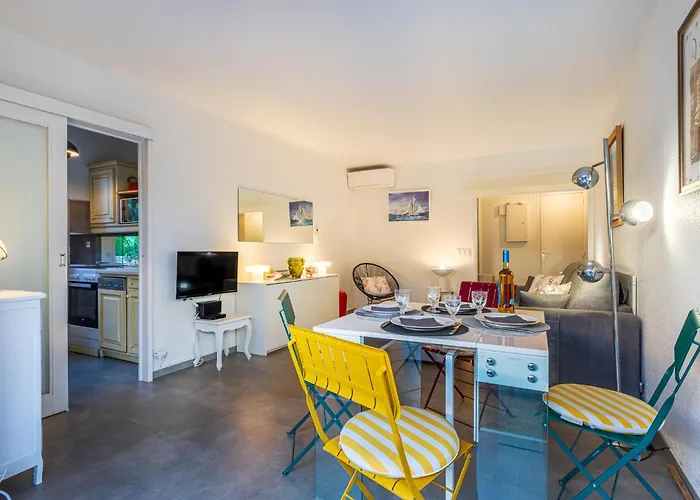 Du Bailli-3 By Interhome Σαιν-Τροπέ